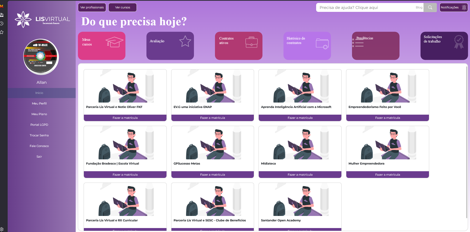 Painel do profissional com cursos e atalhos